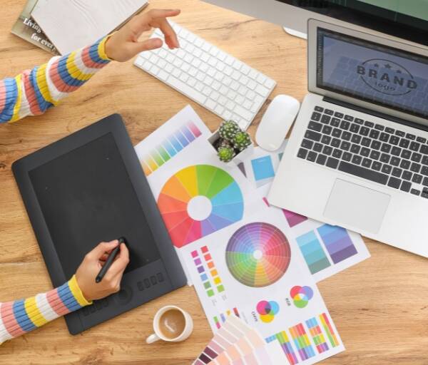 Unique Visual Identity Unique Visual Identity